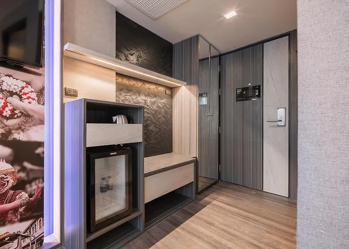 Aspira Gems Center Silom 4* 방콕