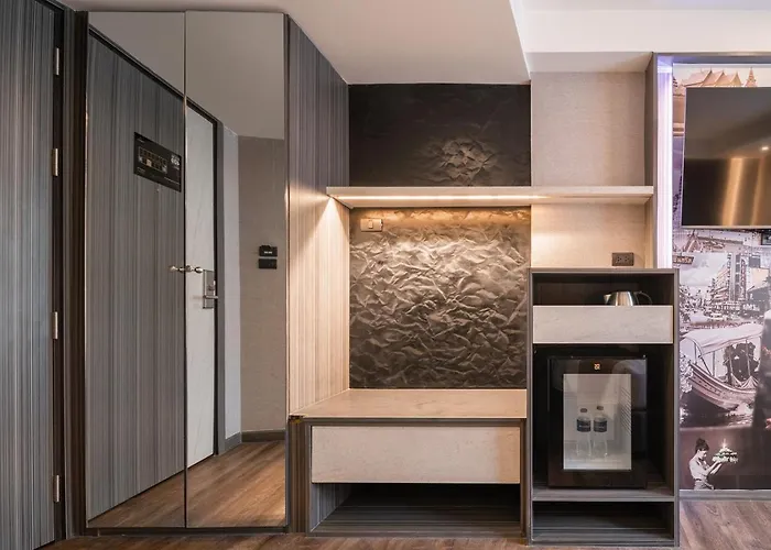 Aspira Gems Center Silom 호텔 방콕