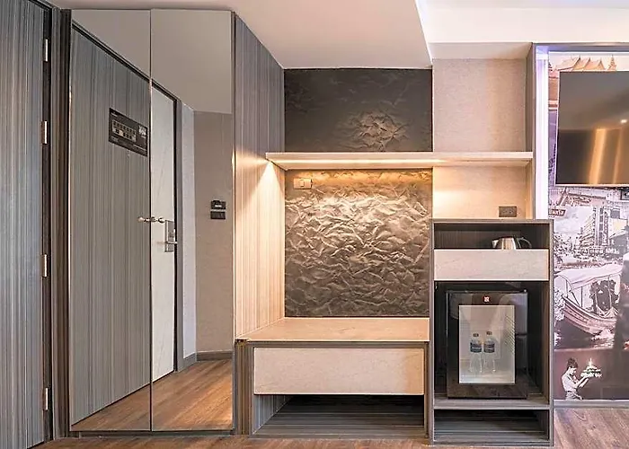 Aspira Gems Center Silom 호텔